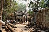 100 Ta Phrom